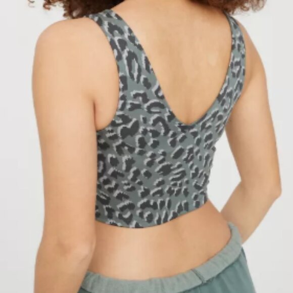 Aerie Leopard Printed Jacquard Longline Sports Bra LOW Support - Medium in Green - Picture 1 of 9